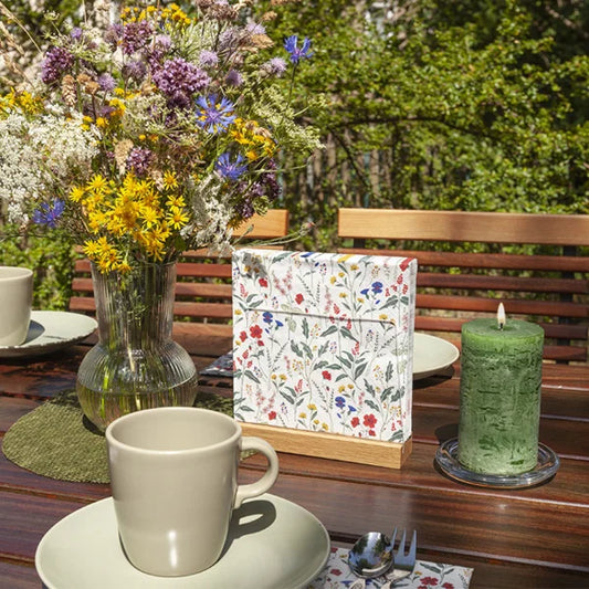 Napkins - Stow Green - Pretty Meadow (PK 20)
