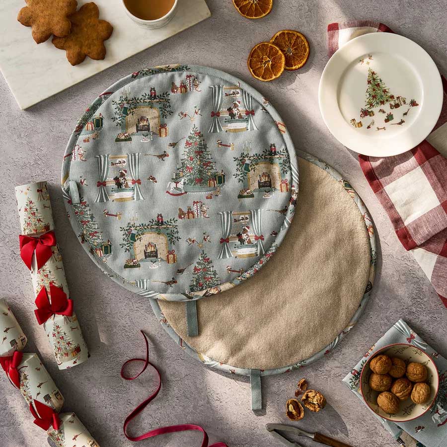Sophie Allport "Cosy Christmas" chefs Pad For Use With Aga Range Cookers