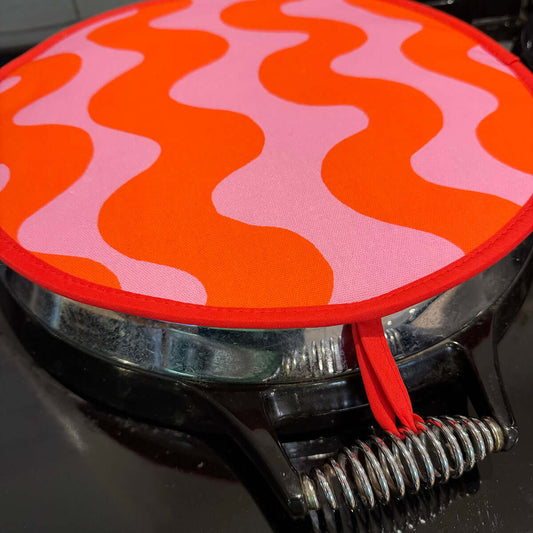 Becky Alexander Pink & Red Wiggly Chefs Pad for use with Aga Range Cookers on stovetop.