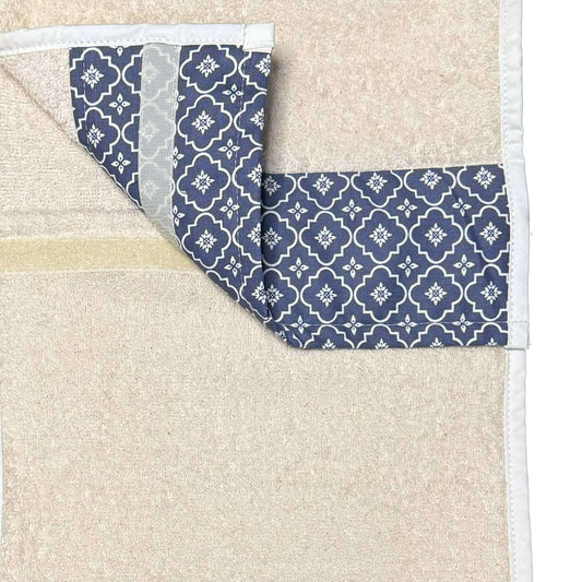 Crisp & Dene Blue Tile Roller Hand Towel