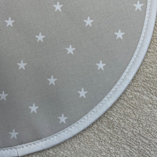 Crisp & Dene Warm Grey Chef Pad with White Stars for use with Agas
