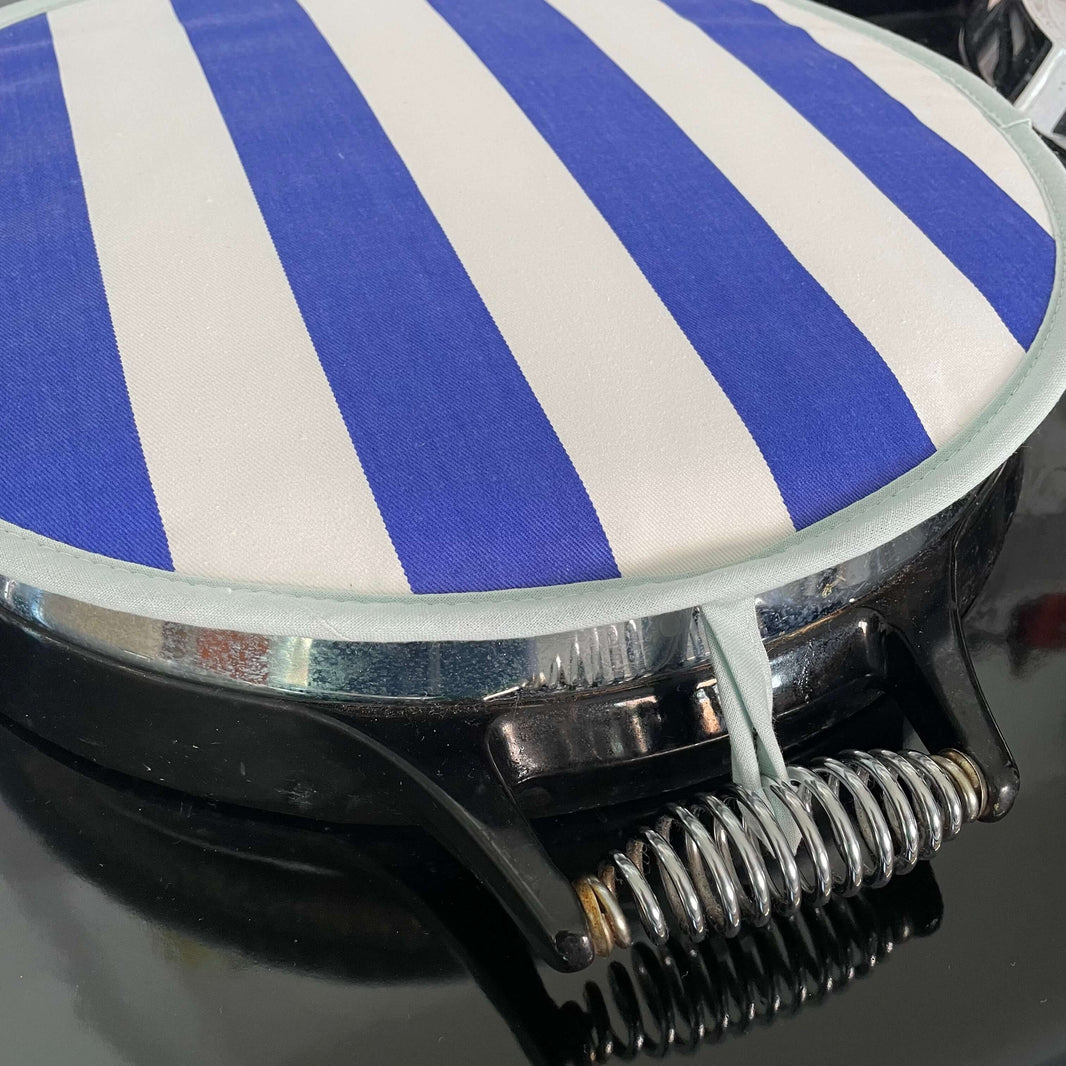 Buy Patterned Chef Pads for use with Aga range cookers. The Chef Pad Shop